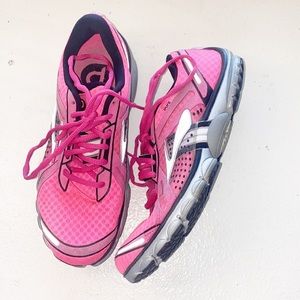 Brooks Pure Cadence Pink DNA Running Shoes